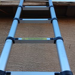 Escalera De Extensión De Aluminio 12ft Nueva 