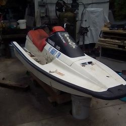 Yamaha 500 Jet Ski
