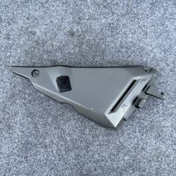 17-22 KAWASAKI Z650 & NINJA 650 RIGHT SIDE COVER 36001-0643