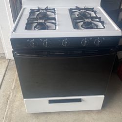 Magic Chef Gas Stove