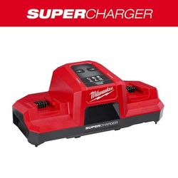 BRAND NEW Milwaukee M18 18V Dual Bay Simultaneous Super Charger