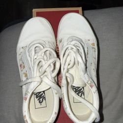 Vans Old Skool (Vintage) Floral/Marshmal Sneakers Size 7
