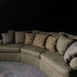 MAKE OFFER Custom Made Henredon Upholstery Collection Couch with Duck/Down Cushions And Pillows