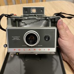 Polaroid Camera Vintage With Manual And Case