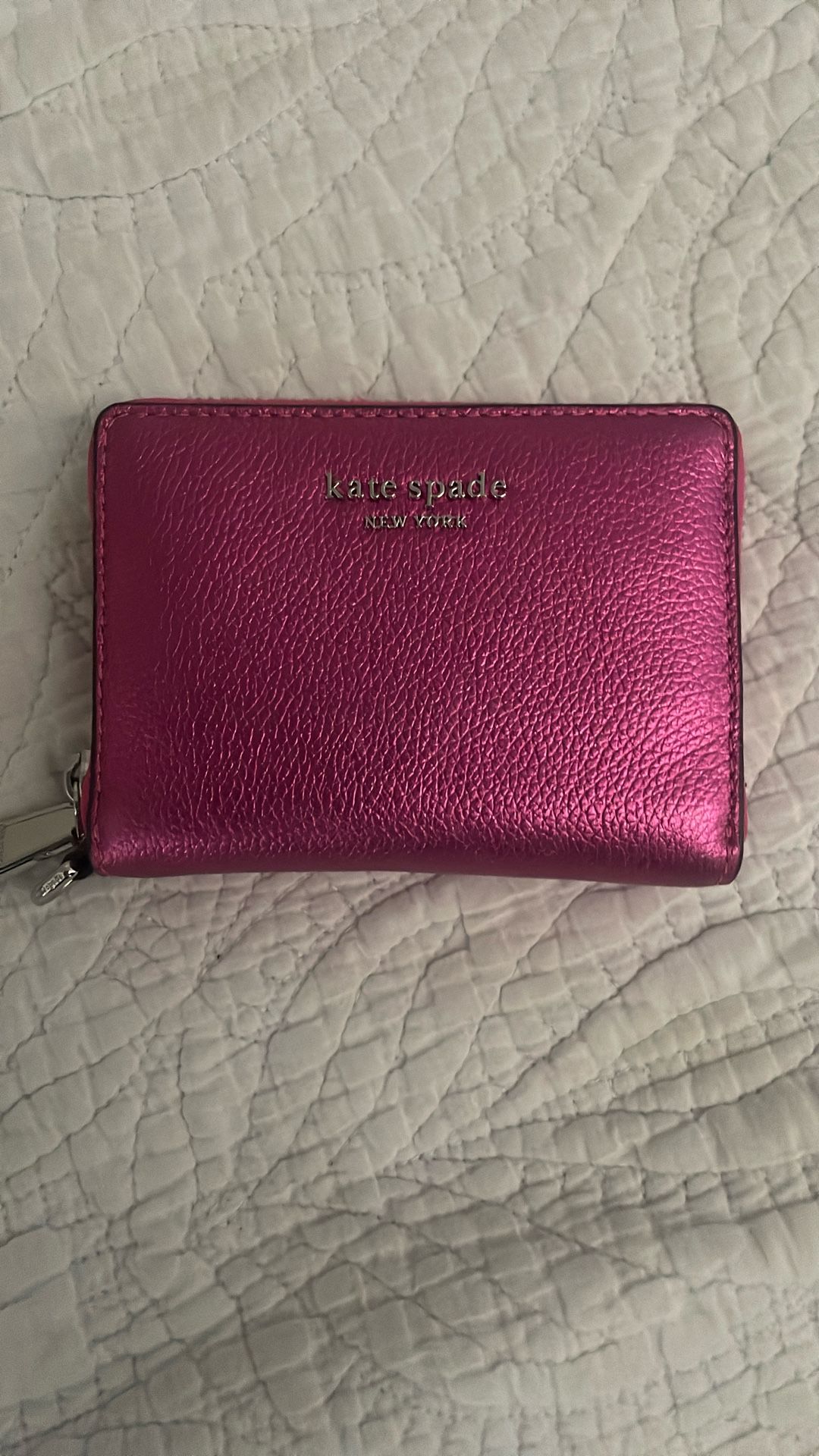 Kate Spade Hot Pink Wallet. Never Used! Great Condition.