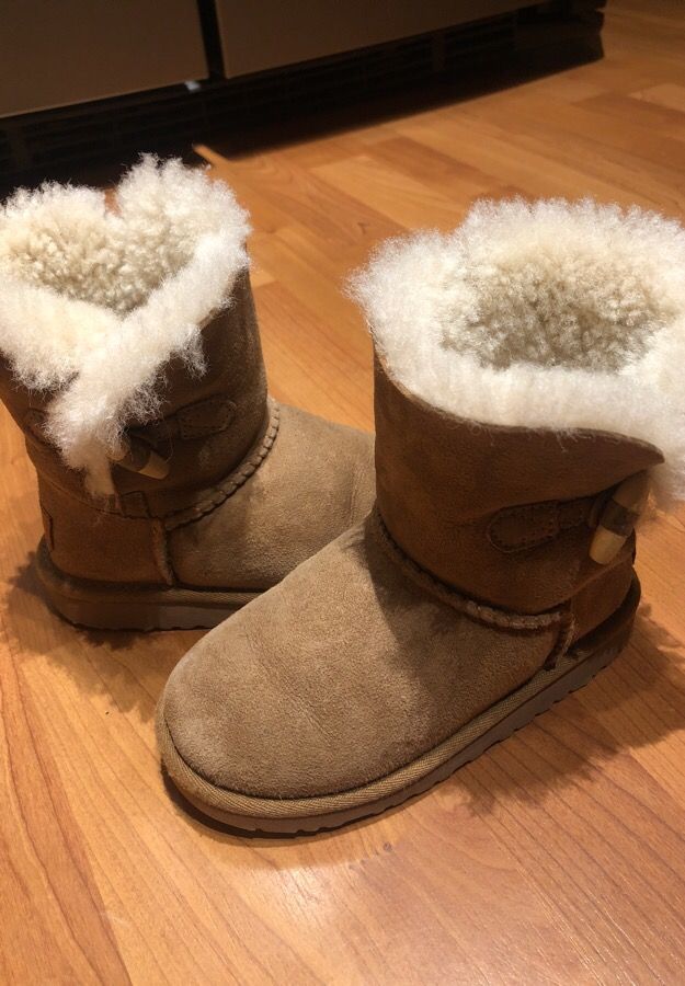 Ugg boots toddler