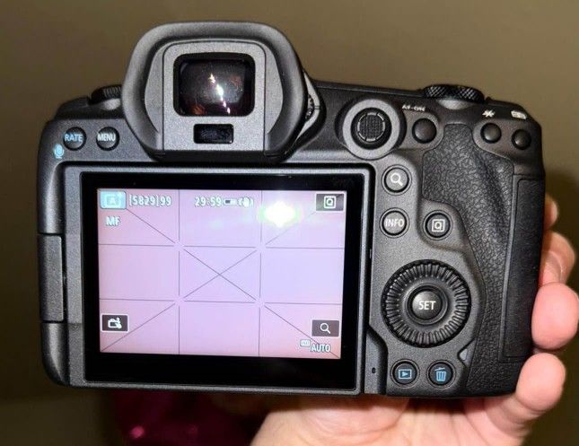 Canon R5