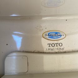 Toto Toilet