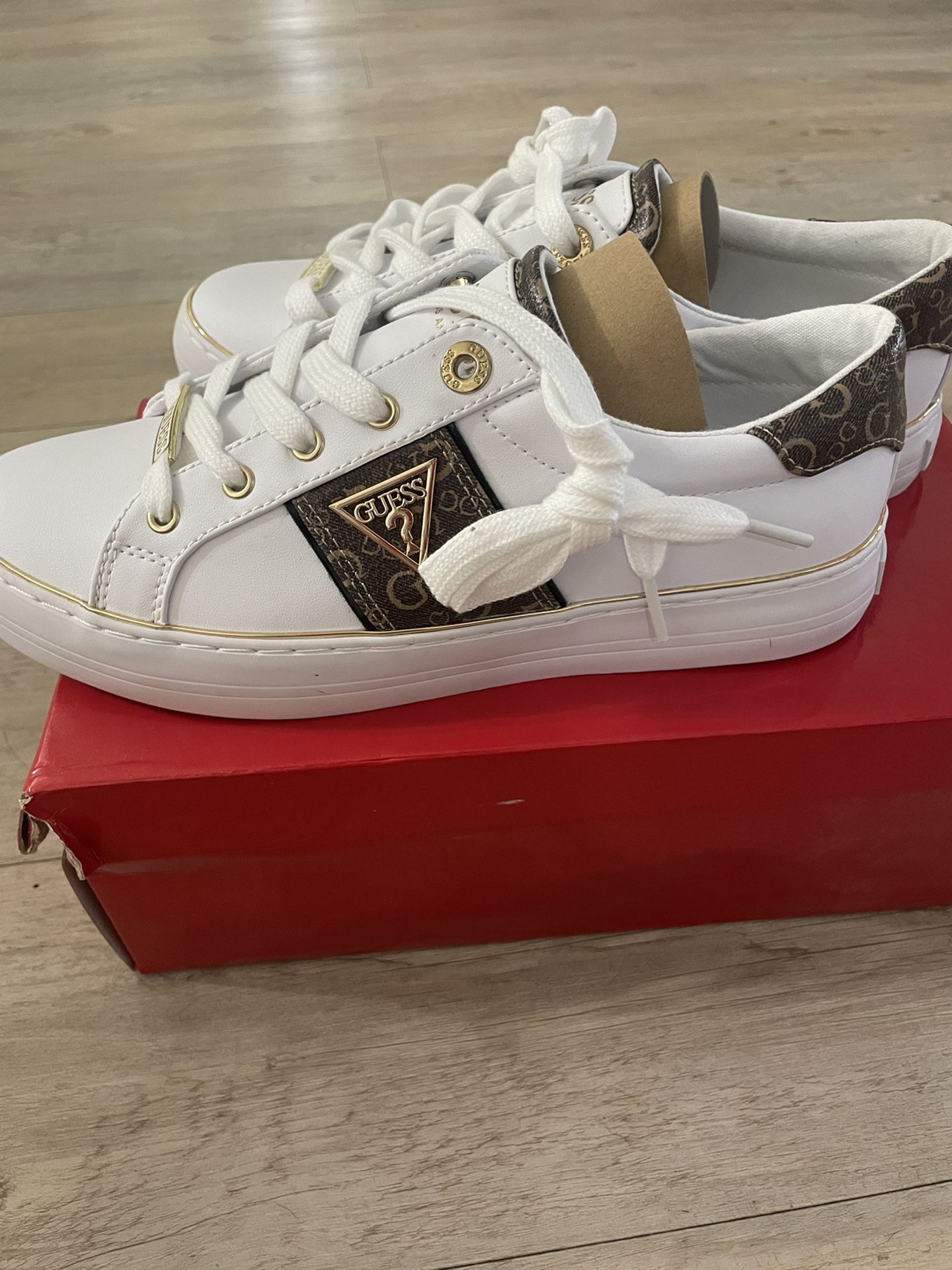 Guess shoes store usa sale