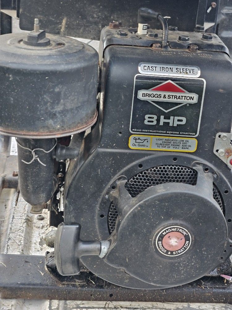 Gas Generator Runs As Is No Warranty Cash Only Price $480.00