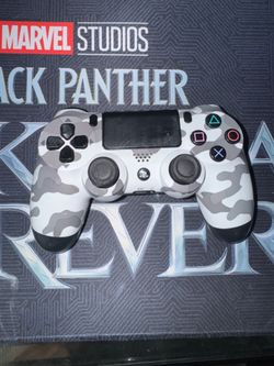 PS4 Controller