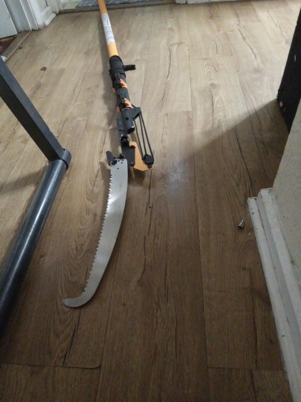 Fiskars Tree Trimmer 