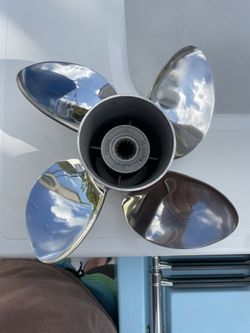 Stainless Steel Prop For Evinrude 17 Pitch Propeller