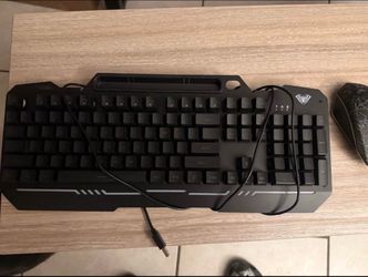AULA Gaming Keyboard Wired Full Size