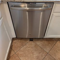 Free - Broken GE Dishwasher 