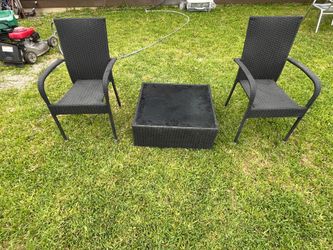Beautiful garden/patio set $75