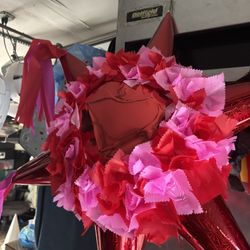 Pinatas Medianas Y Grandes De San Valentine