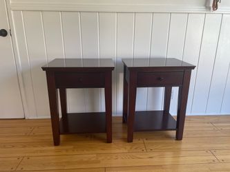 Pottery Barn Valencia Two Nightstands in Mahogany finish