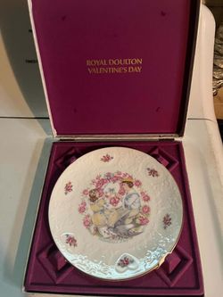 Royal Doulton valentines day plate