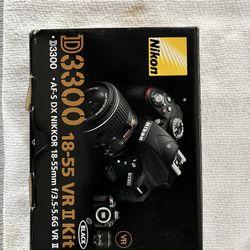 Nikon D 3300 18-55 VR2 Kit