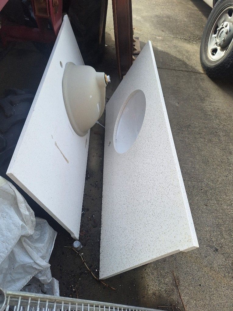 Bathroom Vanity Counter & Sink Marble