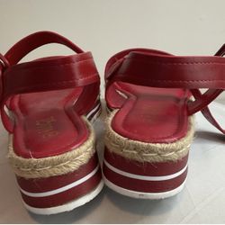 Men’s And Women’s Shoe 