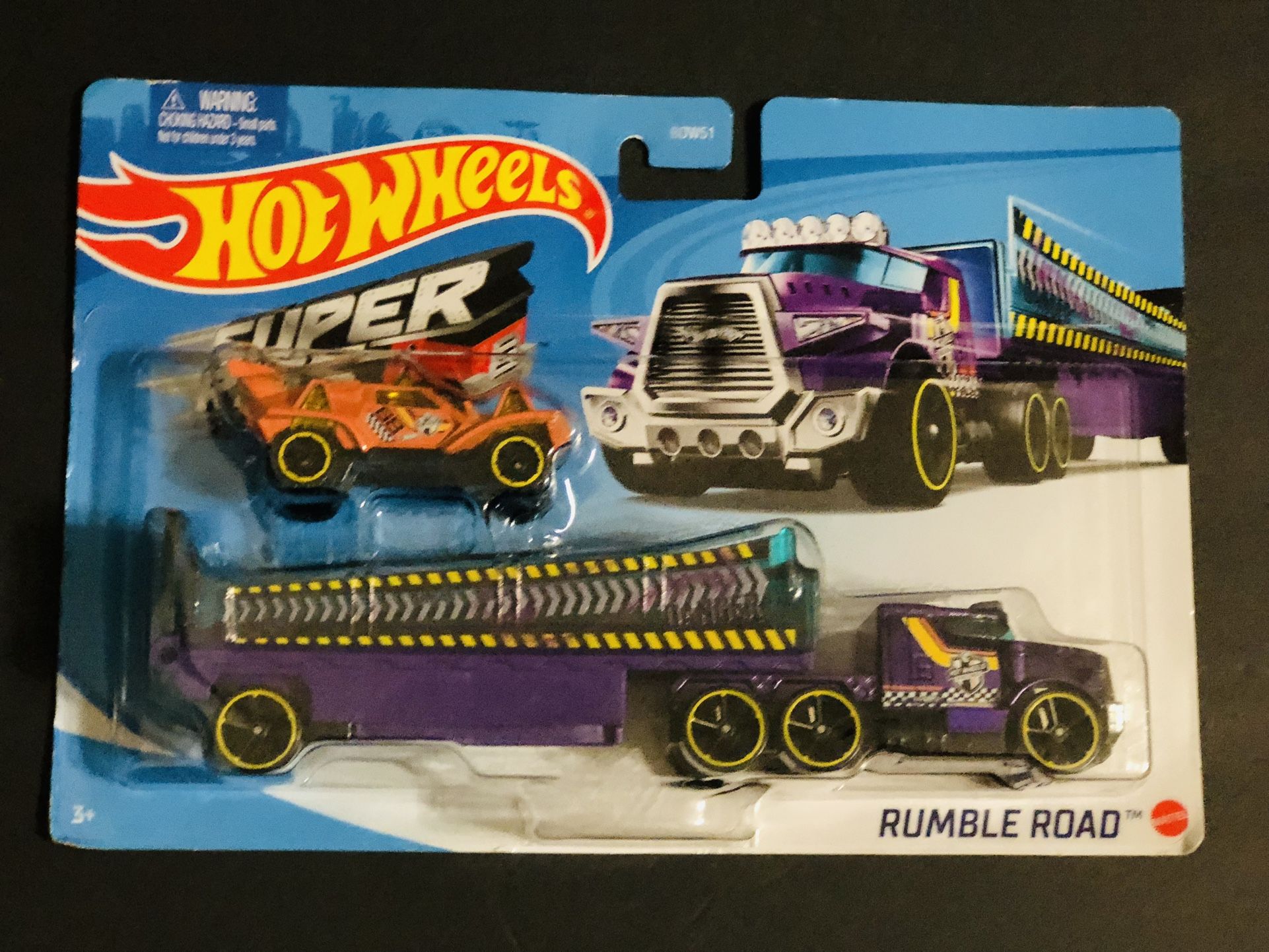 NEW Hot Wheels Super Rigs Rumble Road Diecast Car