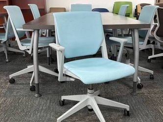 Office Chair / Conference Chairs