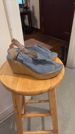 Super Cute Denim Sandals!