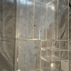 clear cosmetic storage