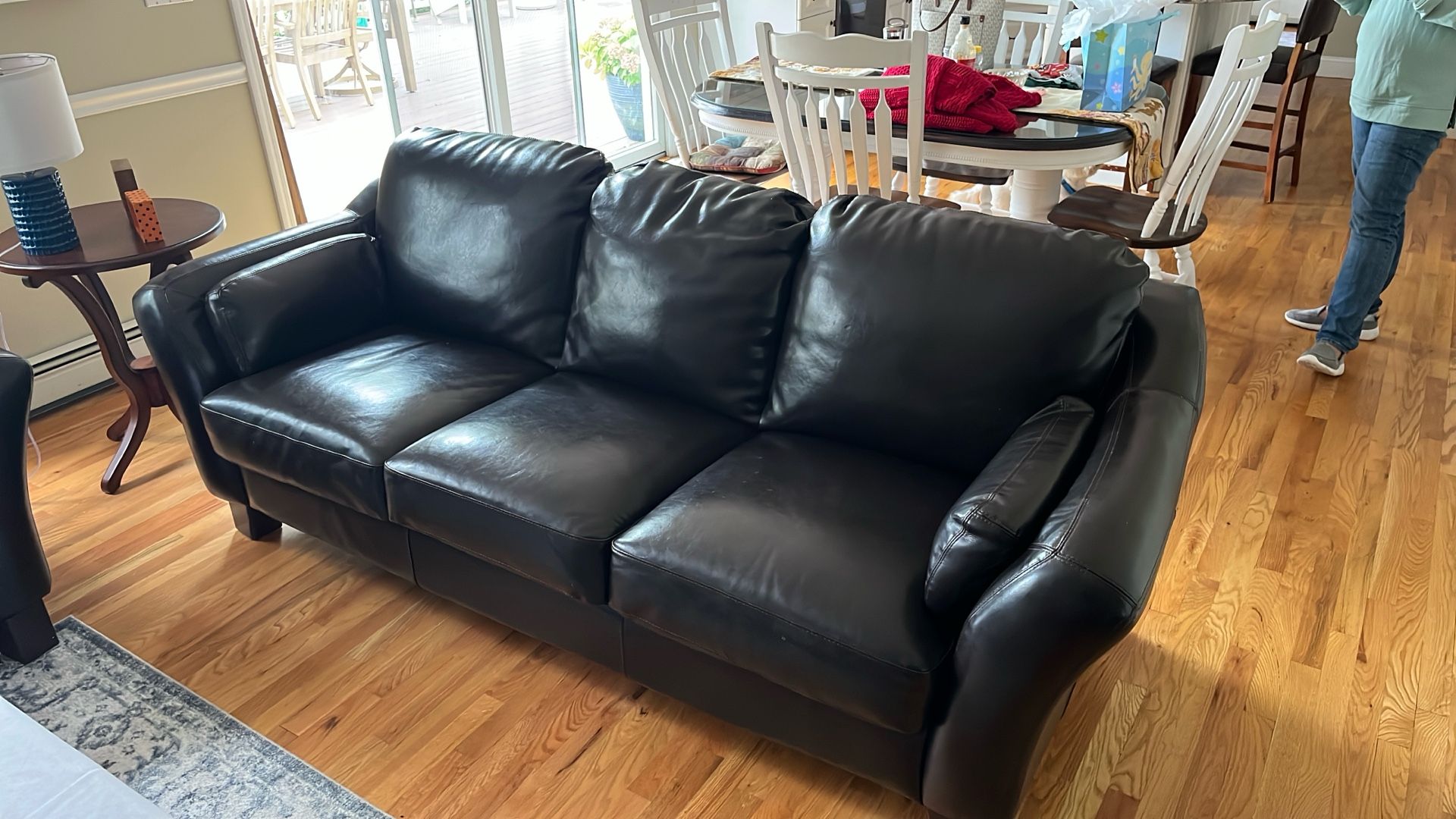 Leather Furniture 