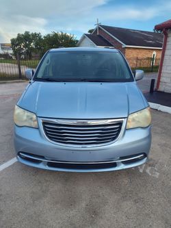 2013 Chrysler Town & Country