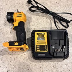 Dewalt 20v flashlight & charger