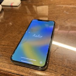 iPhone X - Unlocked - 64 GB - Silver