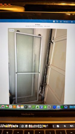 Shower doors for bathroom