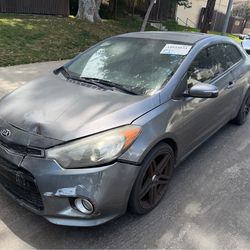 🚗 2014 Kia Forte – “Lightly Used… Very Lightly Lit” Edition