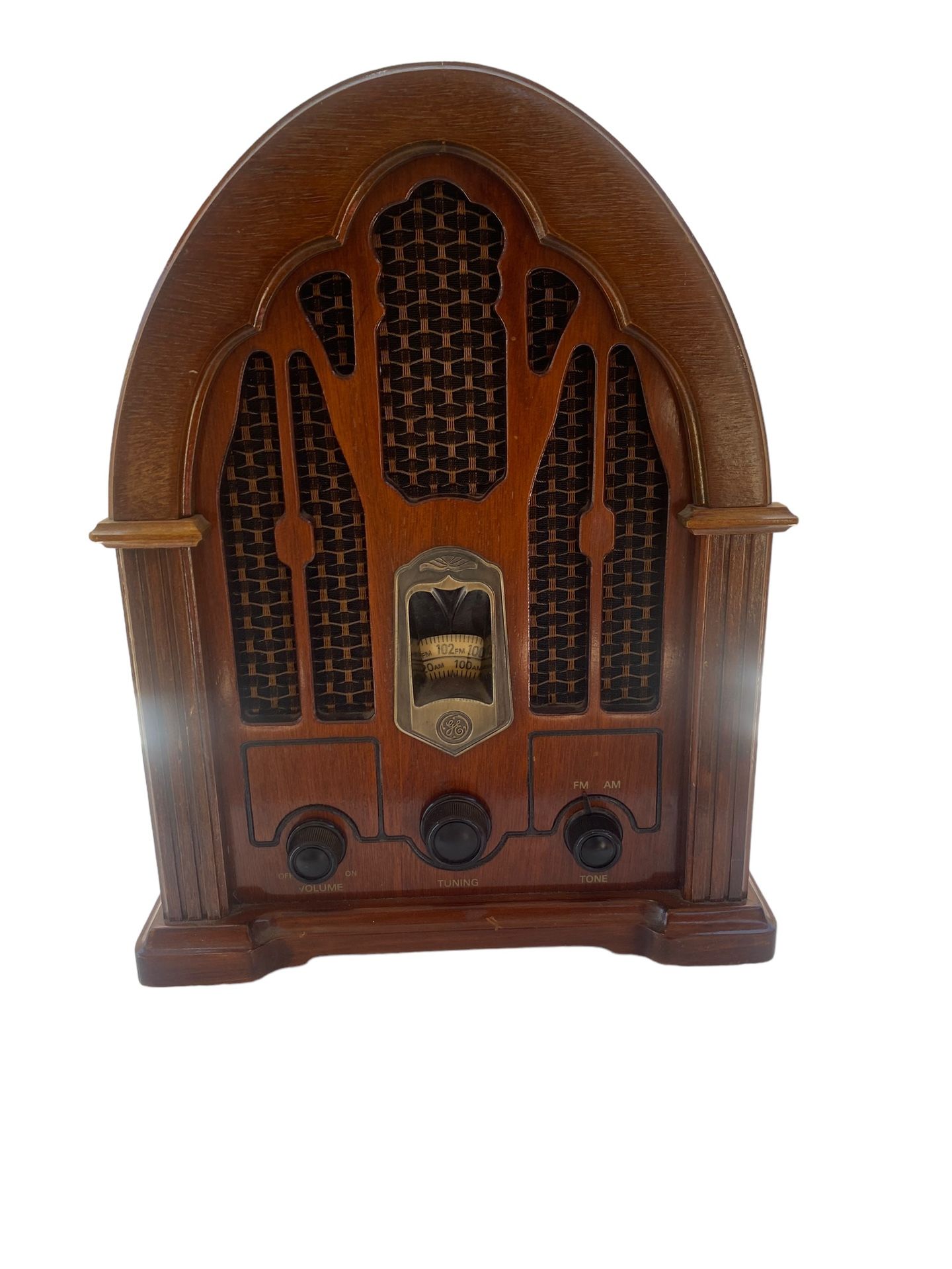 Vintage General Electric Wooden Radio AM/FM 7-4100JA 1976