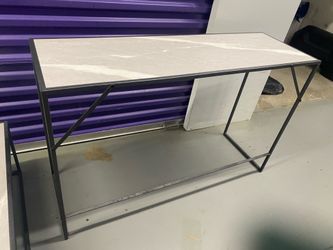 Console Entry Table