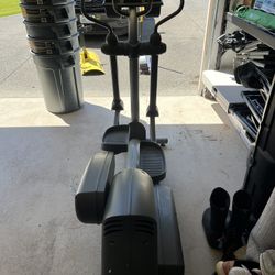Life fitness 91Xi Elliptical 