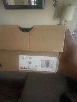 Uggz size 8 for women