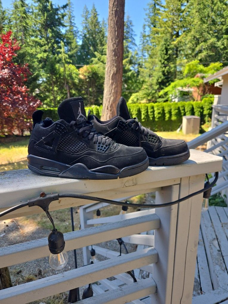 Jordan 4s Black Cat