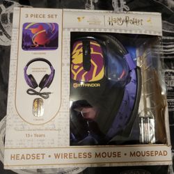 Harry Potter Headset with Microphone, Wireless Mouse, Mouse Pad 3 Piece Set