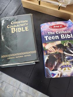 2 Bibles 