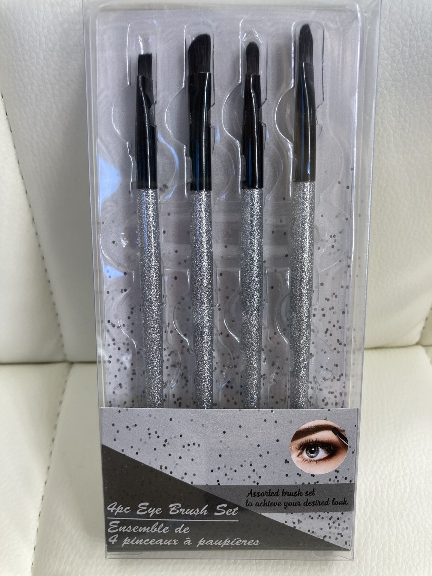 Make Up Brushes $3 EACH 