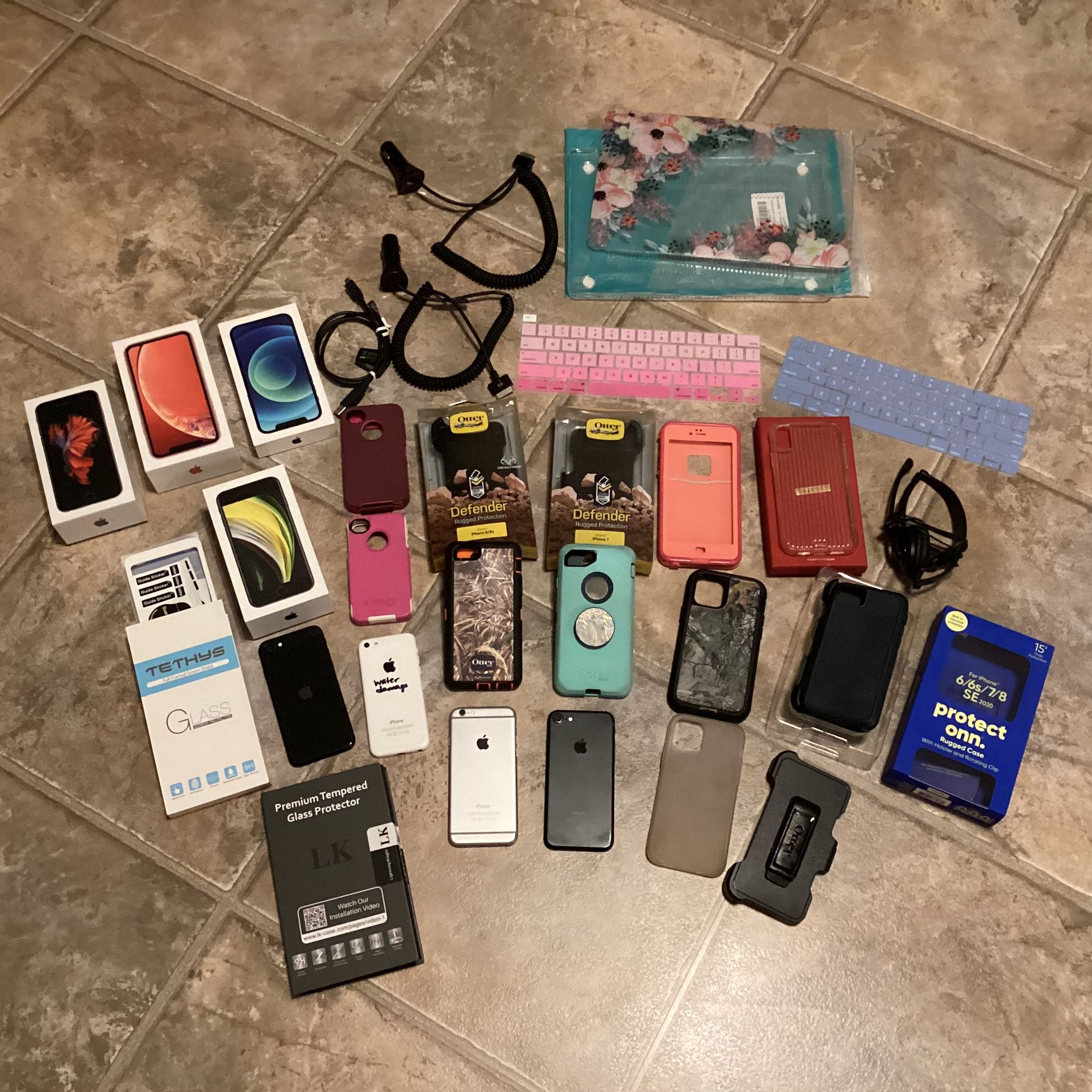 iPhone 6 * iPhone 7 * iPhone SE 2nd Gen * Cases * Screen Protectors & More * Read Description for $$