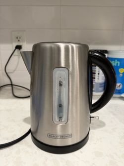 BLACK+DECKER Stainless Steel Electric Kettle 1.7L