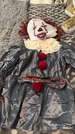 Boys Pennywise Clown Halloween Costume with Mask