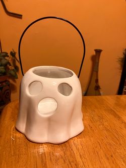 Halloween ghost candle holder