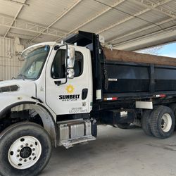 10 Yard Dump Truck (2015)