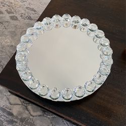 Revolving Crystal Trey Stand 